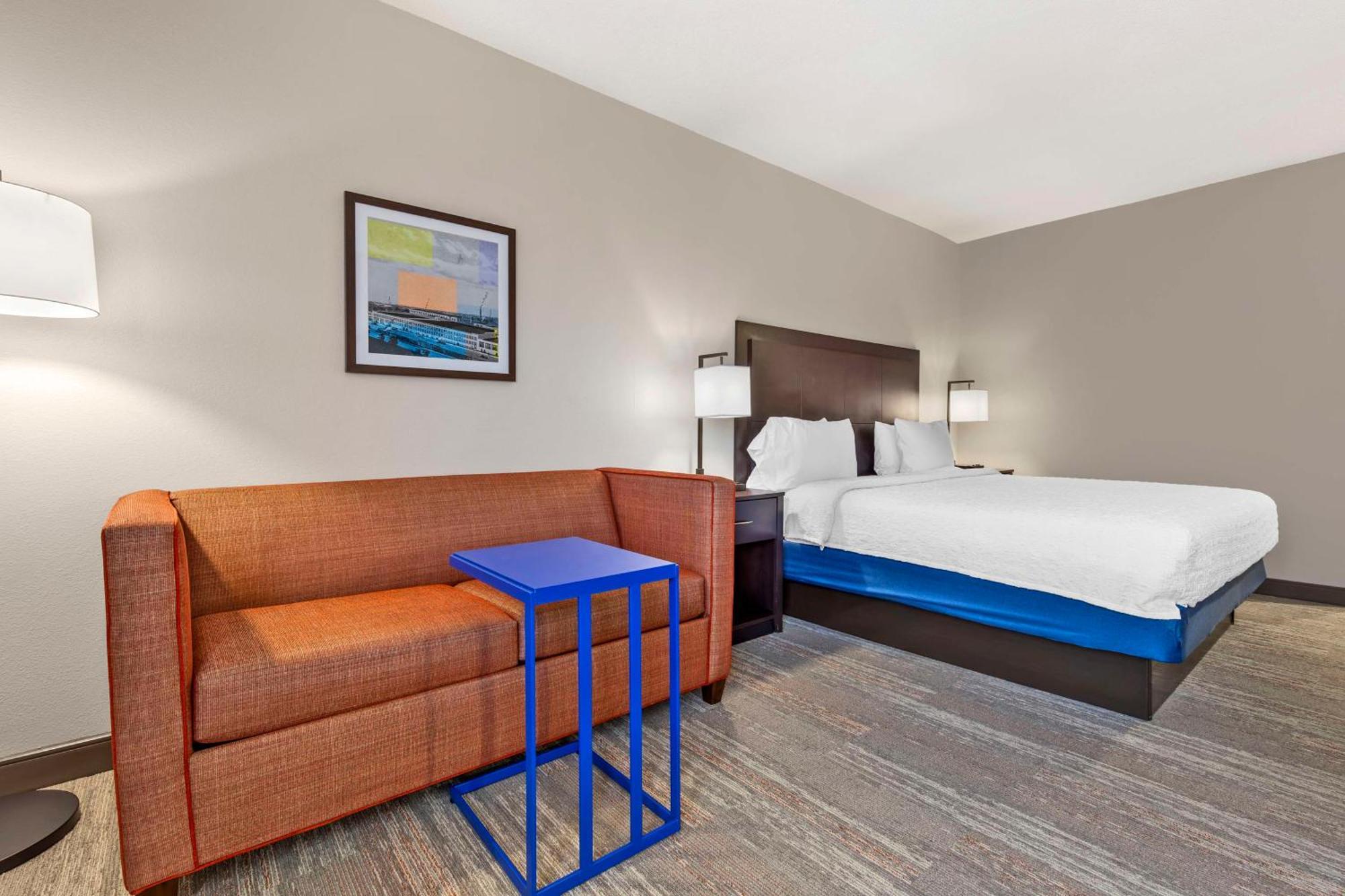 Hampton Inn Мебан Экстерьер фото